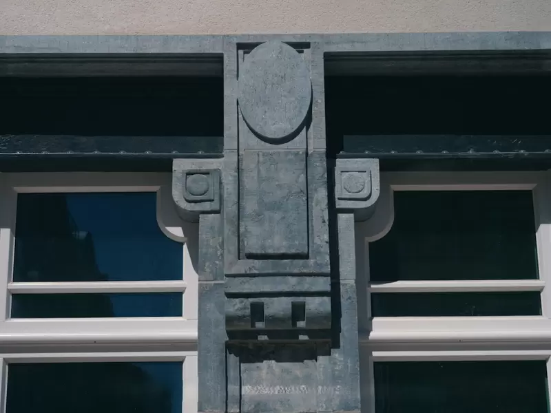 The Grand Nieuwpoort: Restoring a Historic Landmark with D-Carb Lower Carbon White Cement