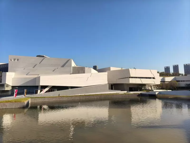 Shenzhen Luhu Cultural Center - Excel UHPC Premix