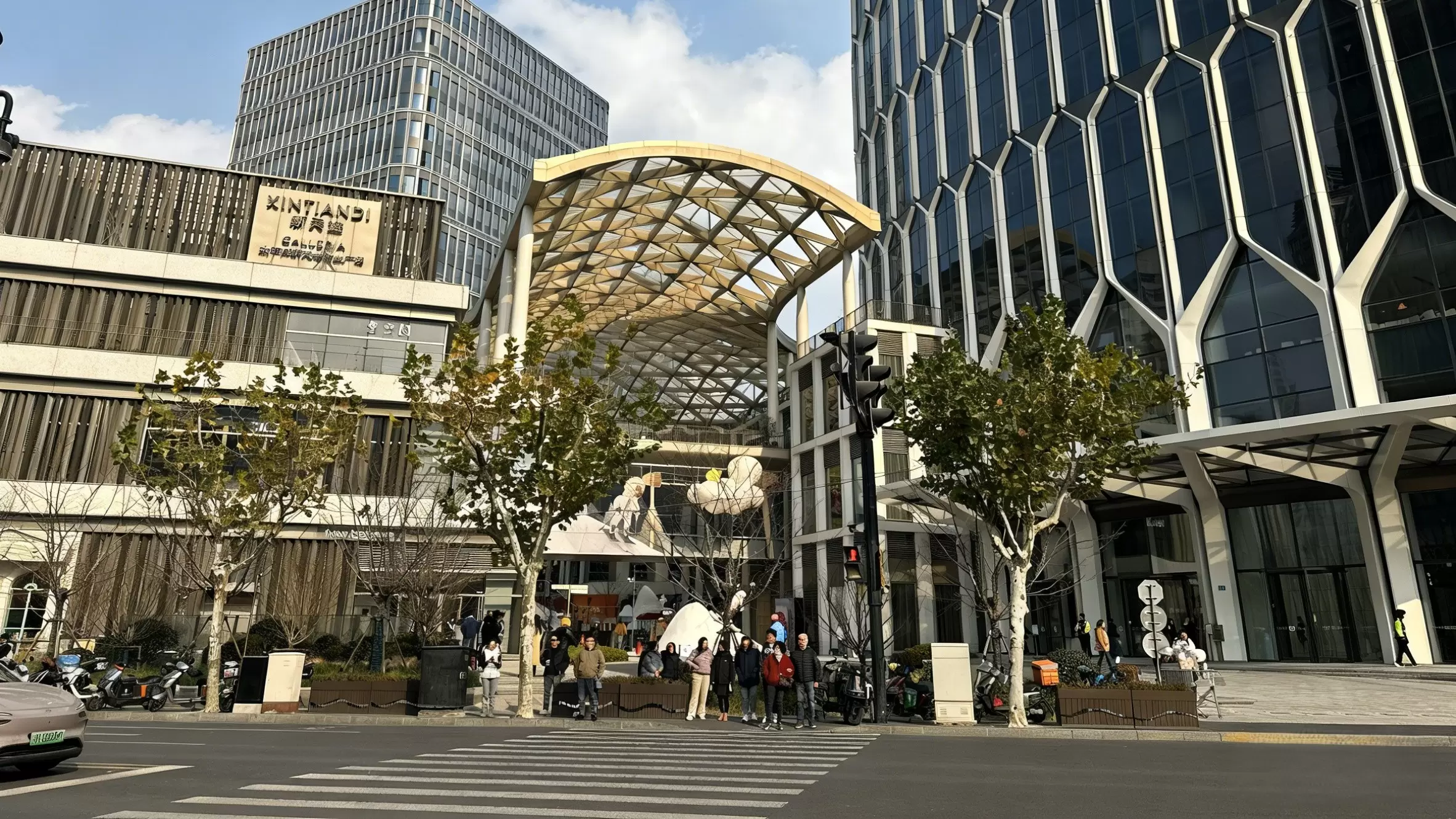 Xintiandi DONGTAILI GRC facade made with Aalborg White Cement