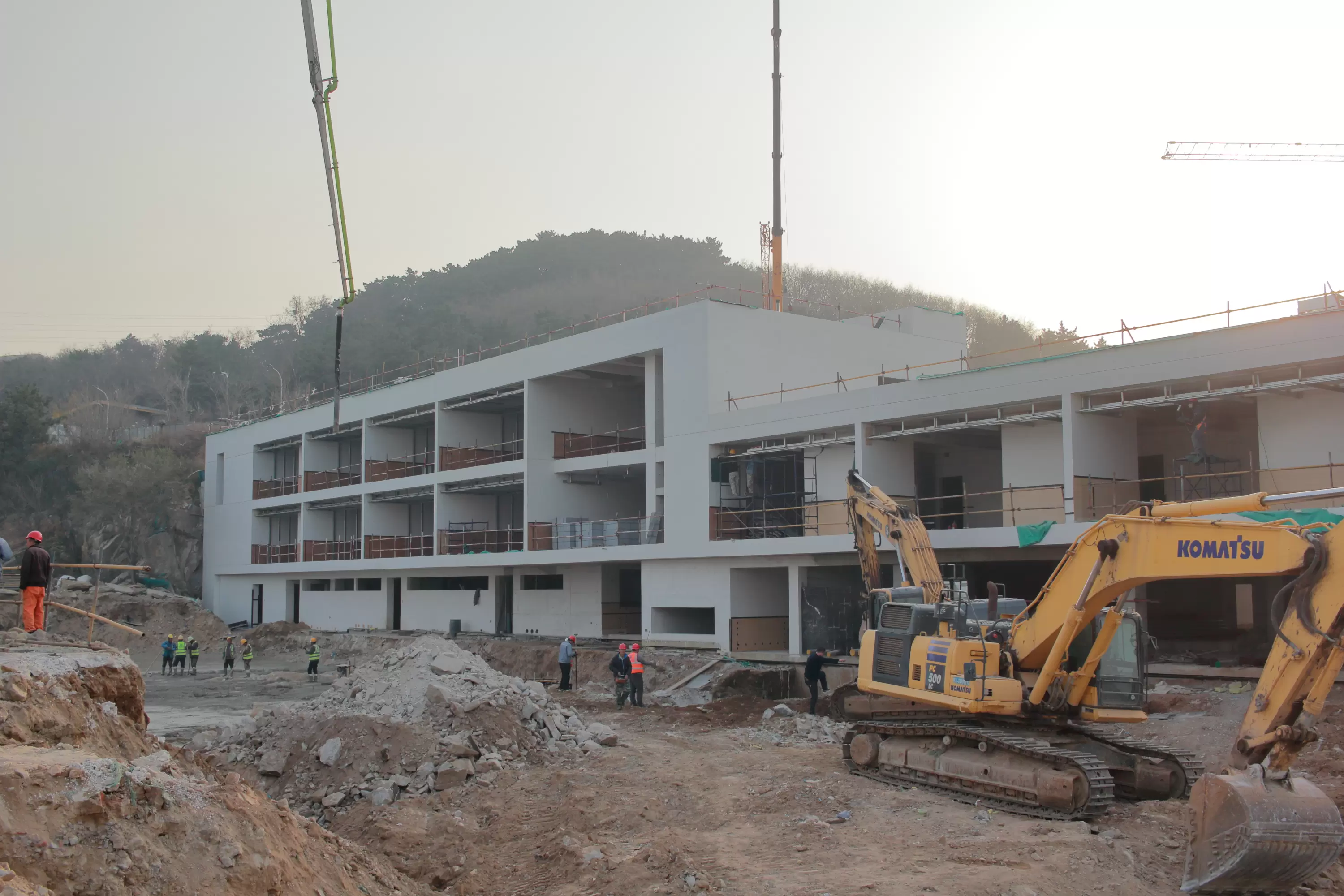 Weihai Banyue Bay White Concrete